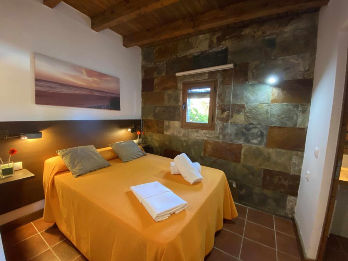 קדיז Estudio Para Pareja Con Jardincito Privado Barbaco מראה חיצוני תמונה
